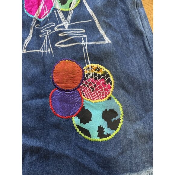 Allure Size Medium Women Blue Denim Button Up Embroidred Shirt Raw Hem Buttons - Picture 7 of 13